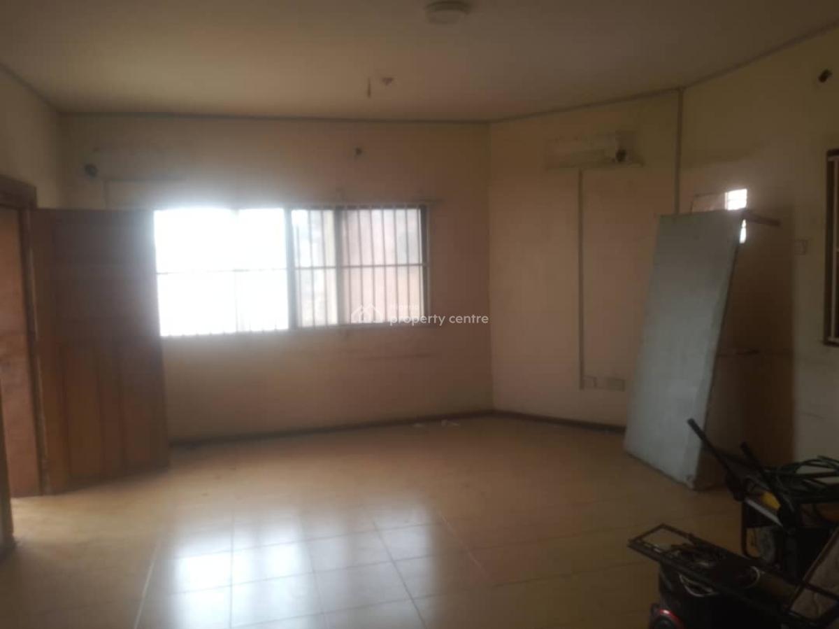 a Spacious 4 Bedroom Fully Detached Duplex with Good Facilities, Omole Phase 1, Ikeja, Lagos, Detached Duplex for Rent