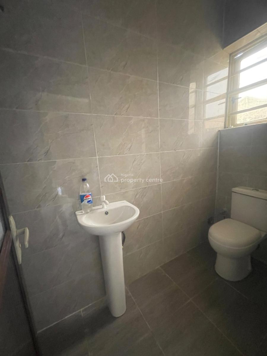 Newly Built 2 Bedroom Flat, Majek, Sangotedo, Ajah, Lagos, Flat / Apartment for Rent