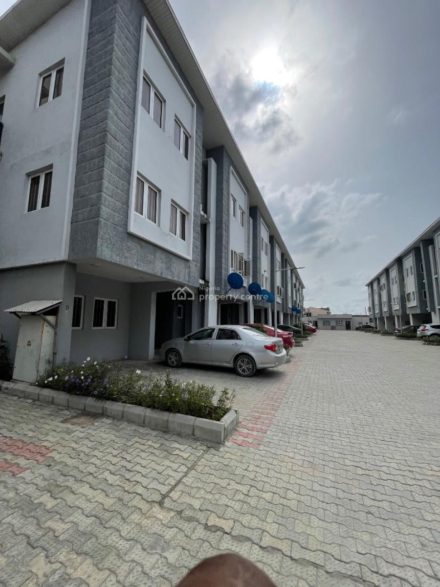 3 Bedroom Terraced Duplex, New Road, Alpha Beach, Lekki, Lagos, Terraced Duplex for Rent