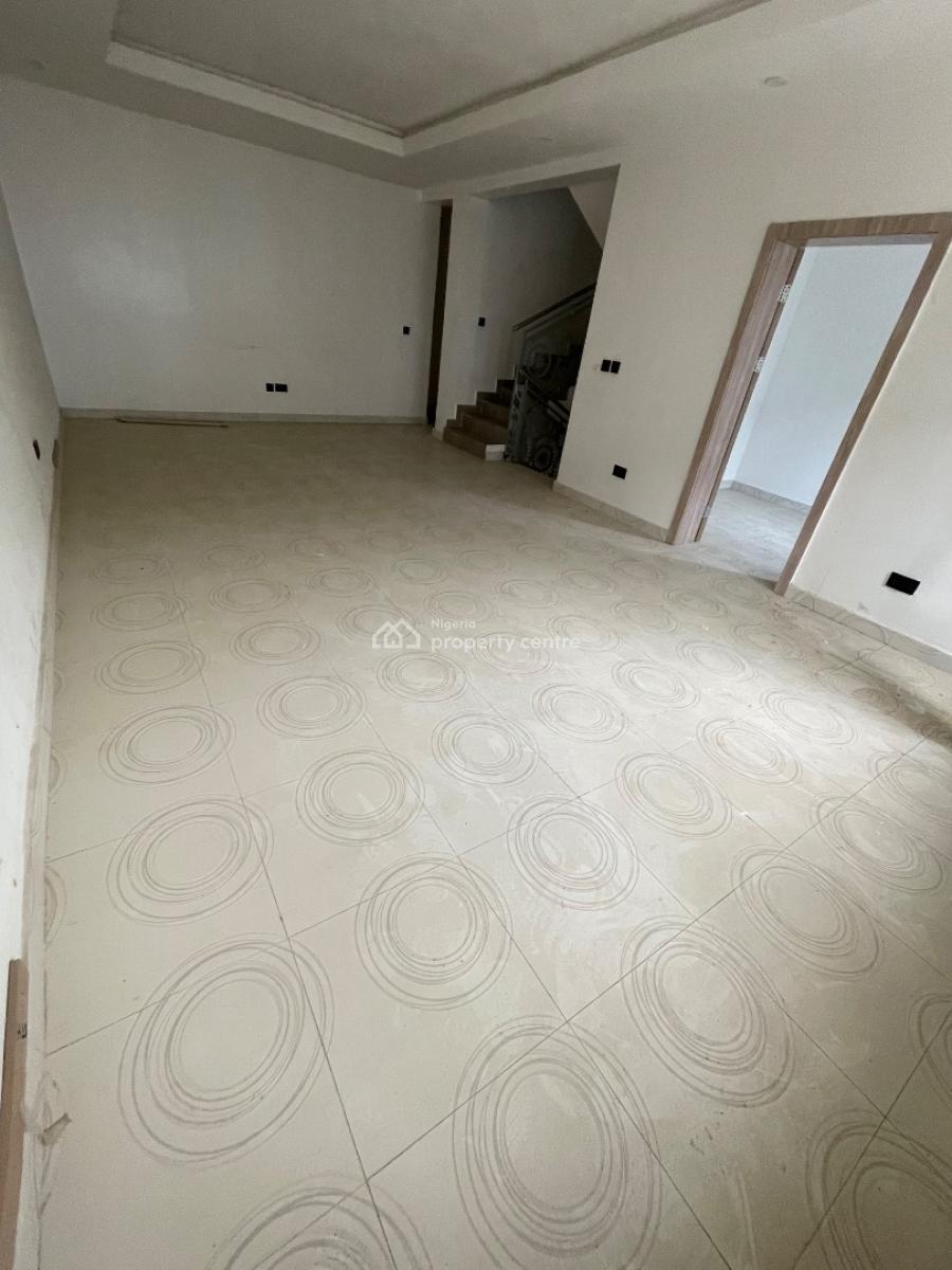 3 Bedroom Terraced Duplex, New Road, Alpha Beach, Lekki, Lagos, Terraced Duplex for Rent