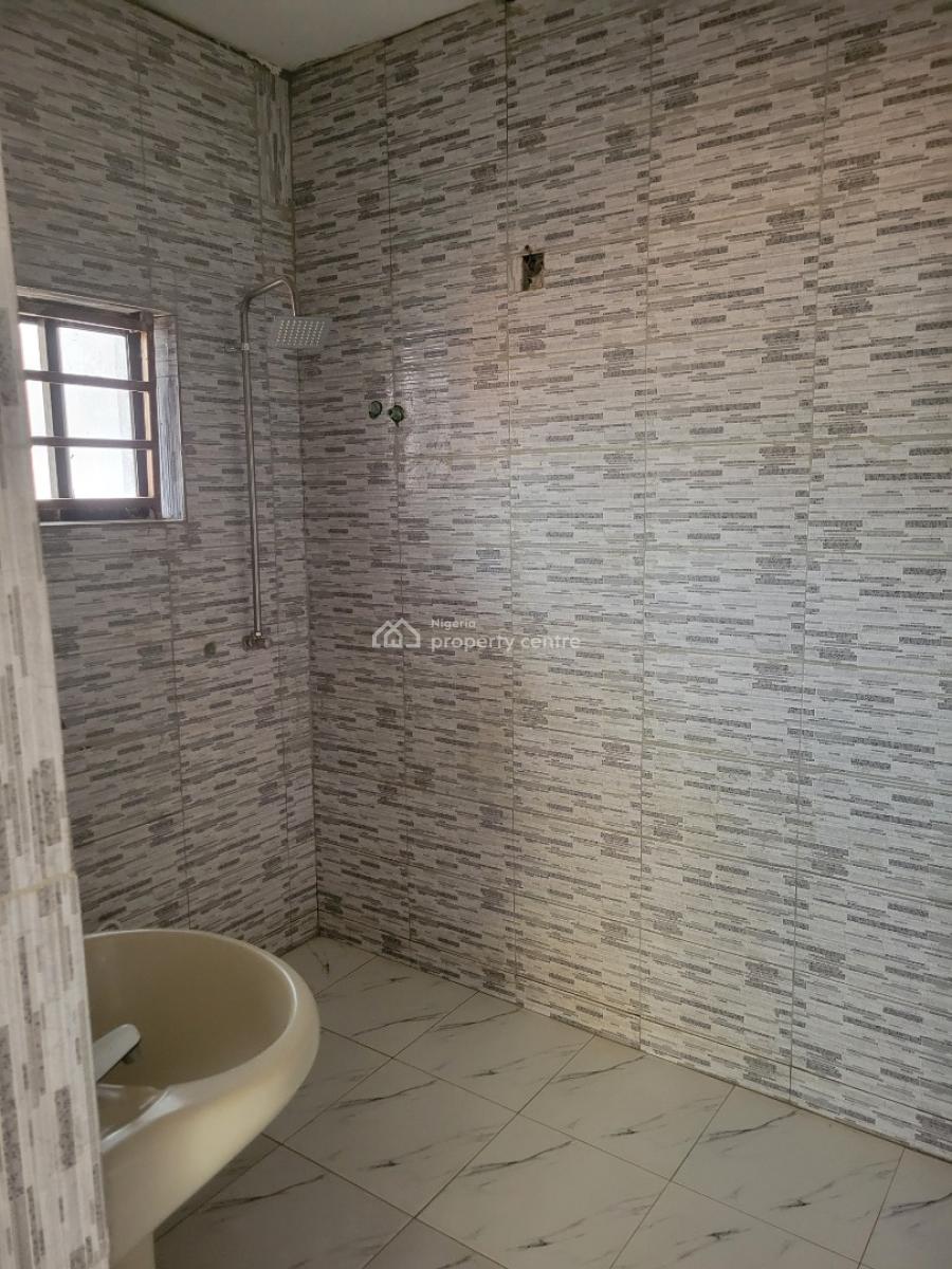 Spacious 4 Bedroom Flat, Area 1, Garki, Abuja, Flat / Apartment for Rent
