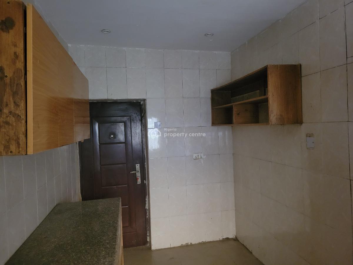 Spacious 4 Bedroom Flat, Area 1, Garki, Abuja, Flat / Apartment for Rent