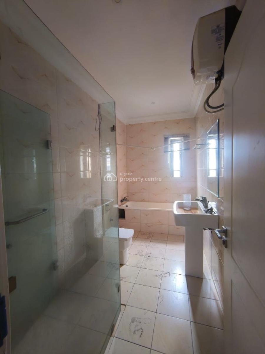 Beautiful Well Renovated 4 Bedroom Terraced Duplex Plus Bq, Chevron, Lekki, Lagos, Terraced Duplex for Rent