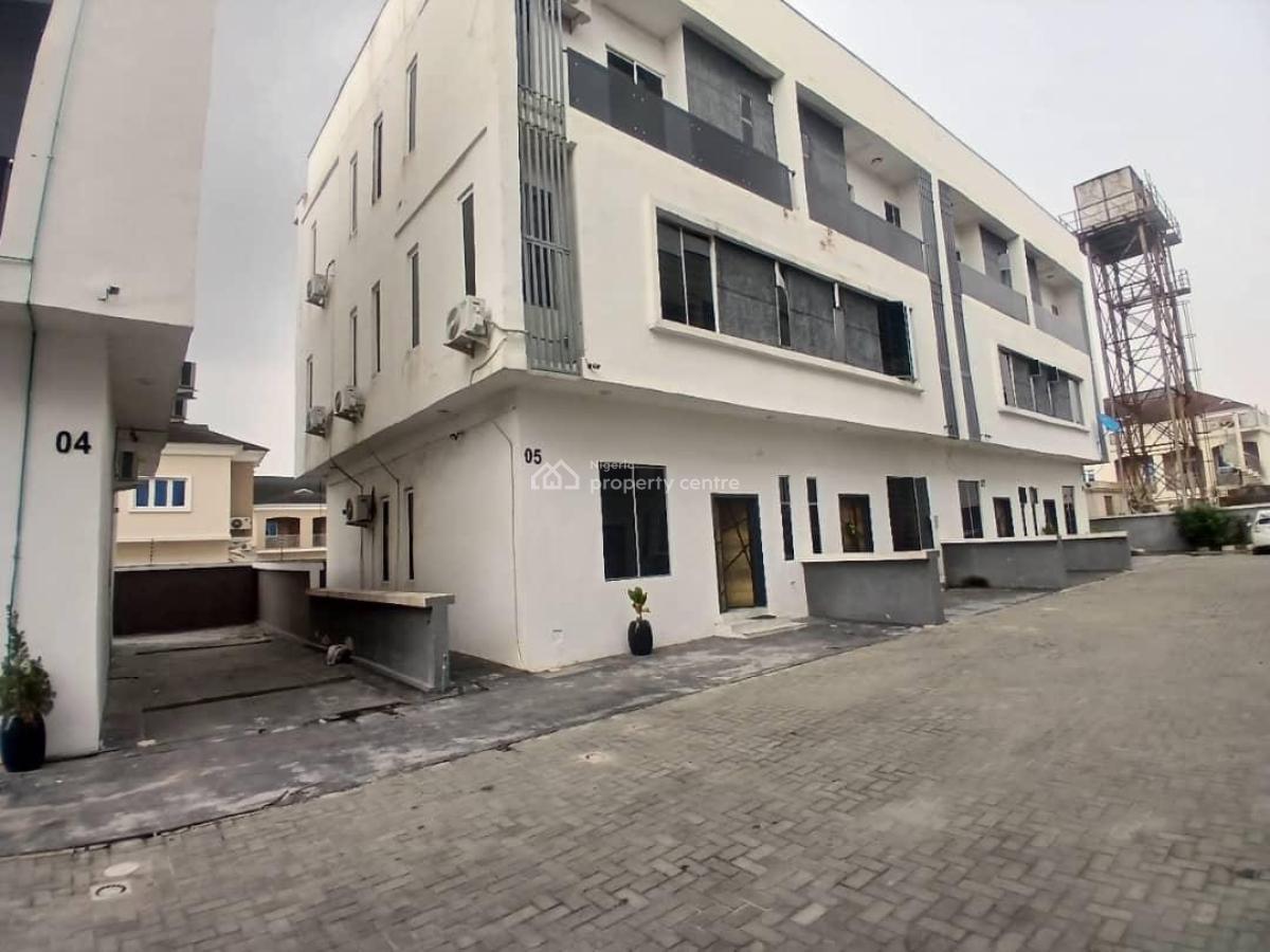4 Bedroom, Lekki, Lagos, Terraced Duplex for Rent