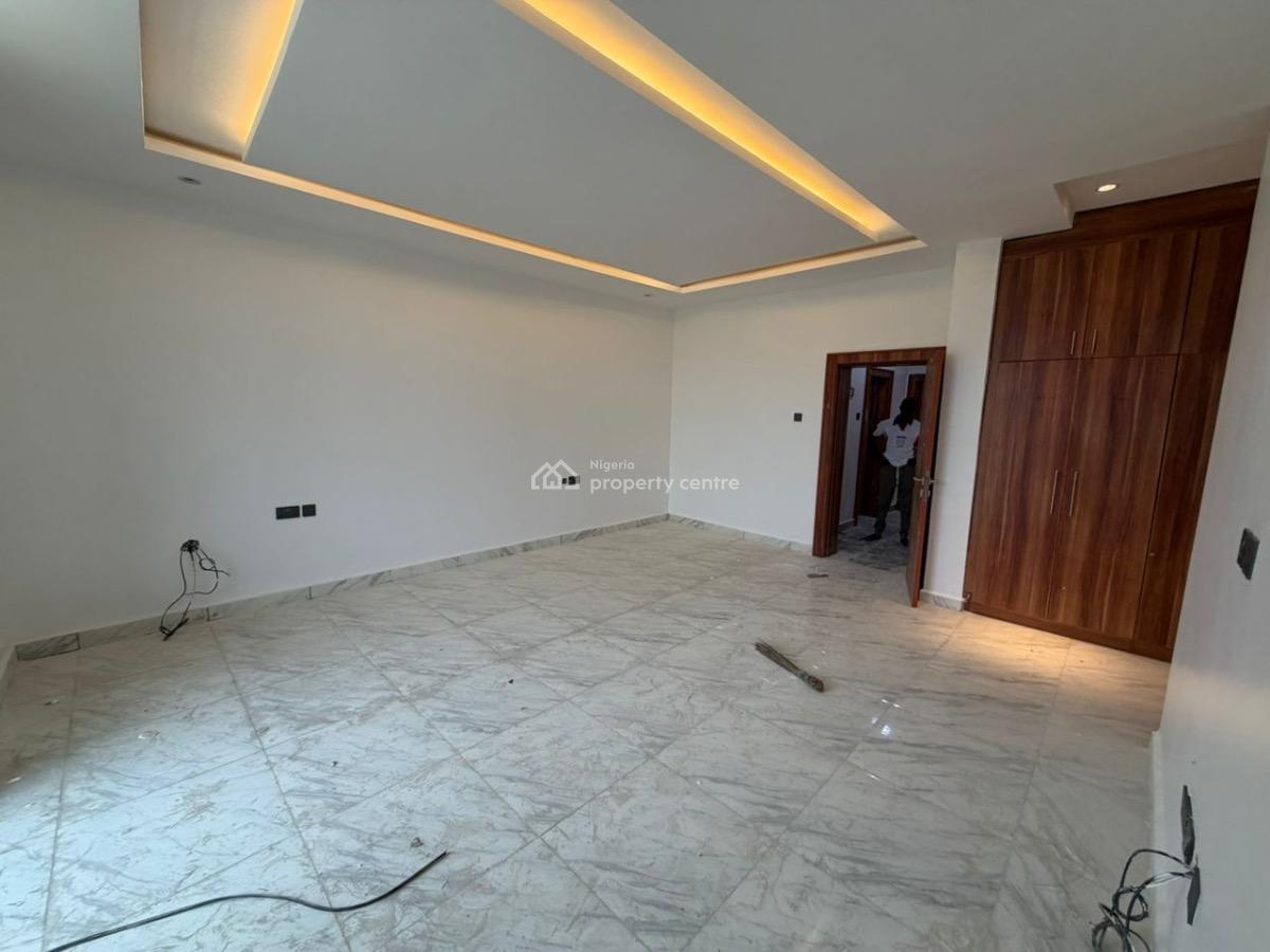 Luxury Fully Detached Duplex -- Spacious & Private Living, Guzape District, Abuja, House for Rent