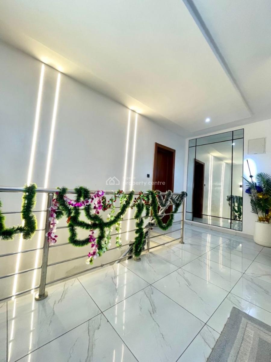Luxury 4 Bedroom Duplex in a Self Compound with Ps5 and Snooker, Ikate, Lekki, Lagos, Detached Duplex Short Let