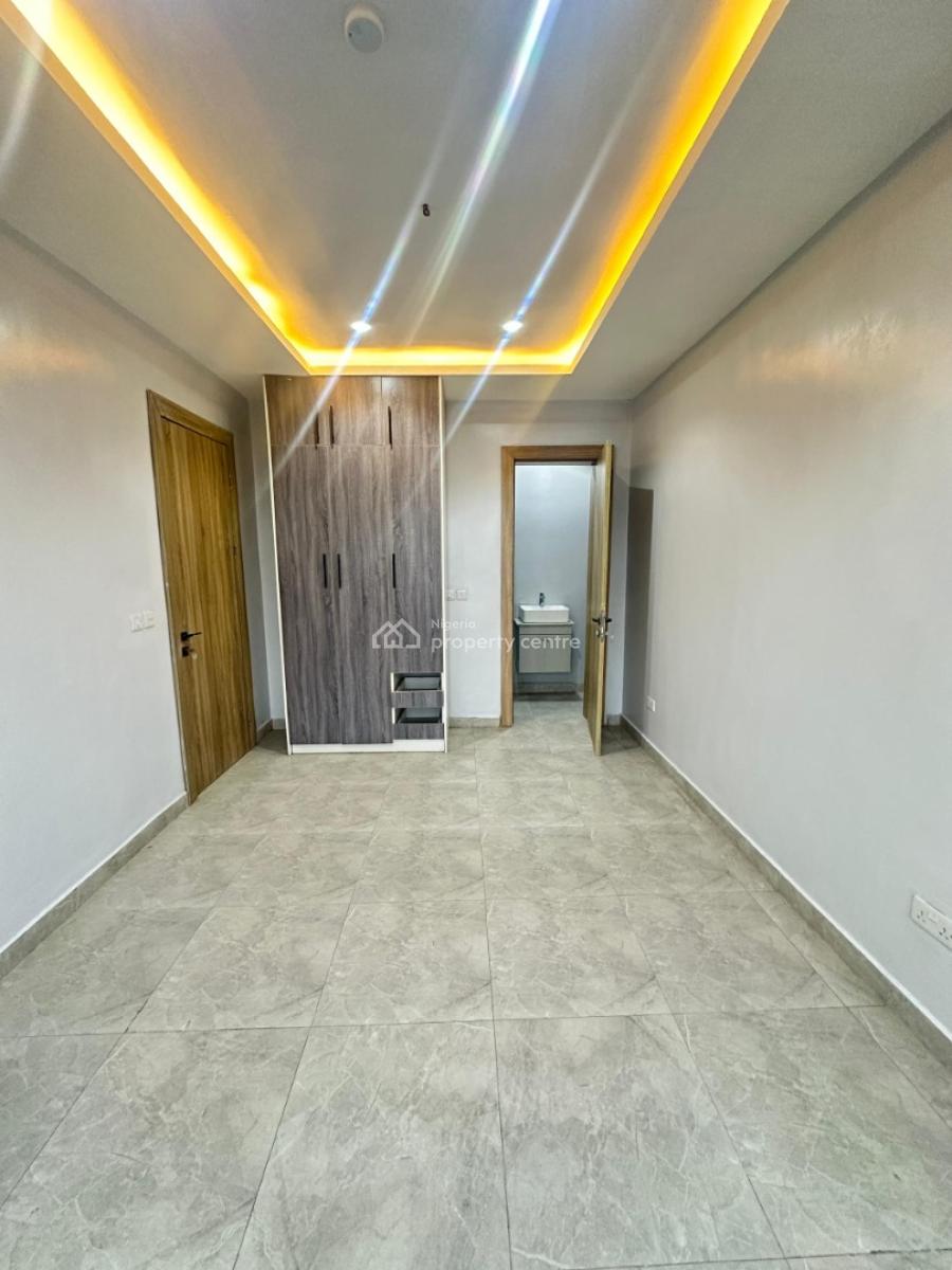 Luxury 4-bedroom Maisonette Apartment with Bq, Lekki Phase 1, Lekki, Lagos, Flat / Apartment for Sale