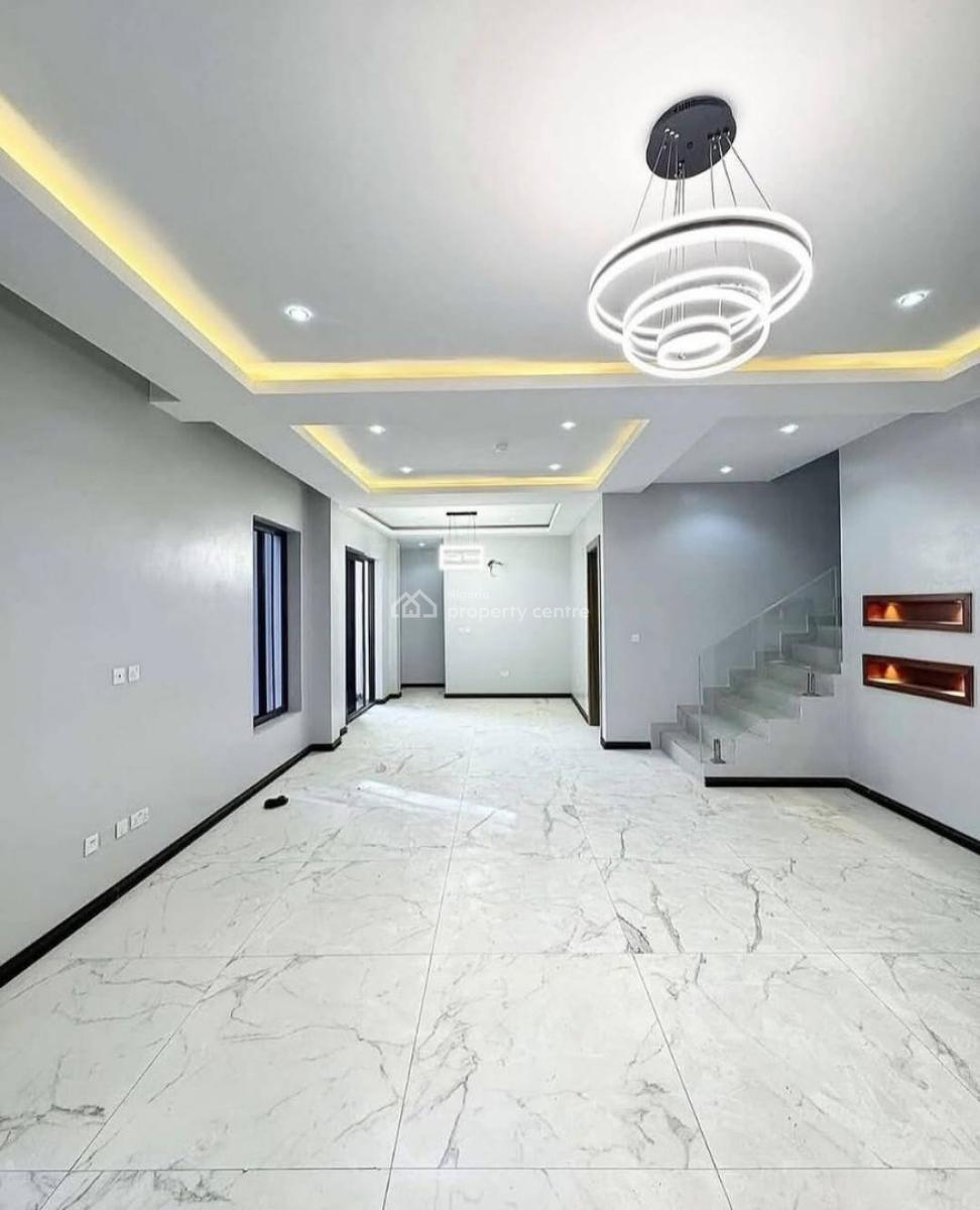 Luxury 4-bedroom Maisonette Apartment with Bq, Lekki Phase 1, Lekki, Lagos, Flat / Apartment for Sale