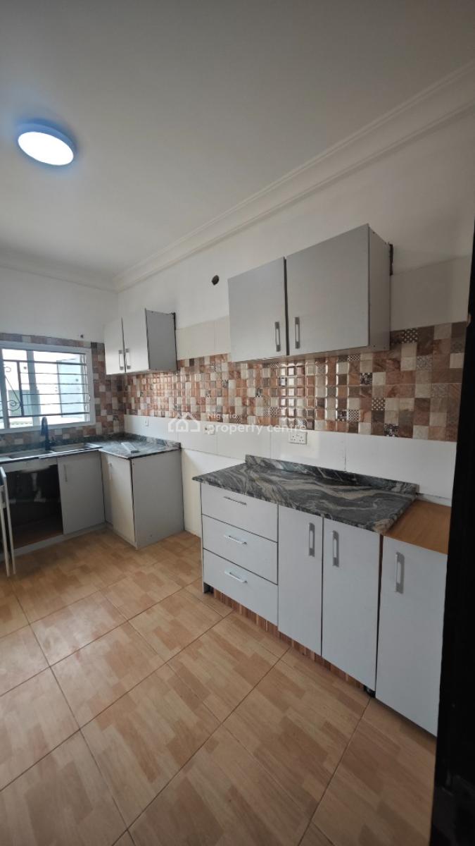 Serviced & Ensuite 2-bedroom Flat, Off Palace Road, Oniru, Victoria Island (vi), Lagos, Flat / Apartment for Rent