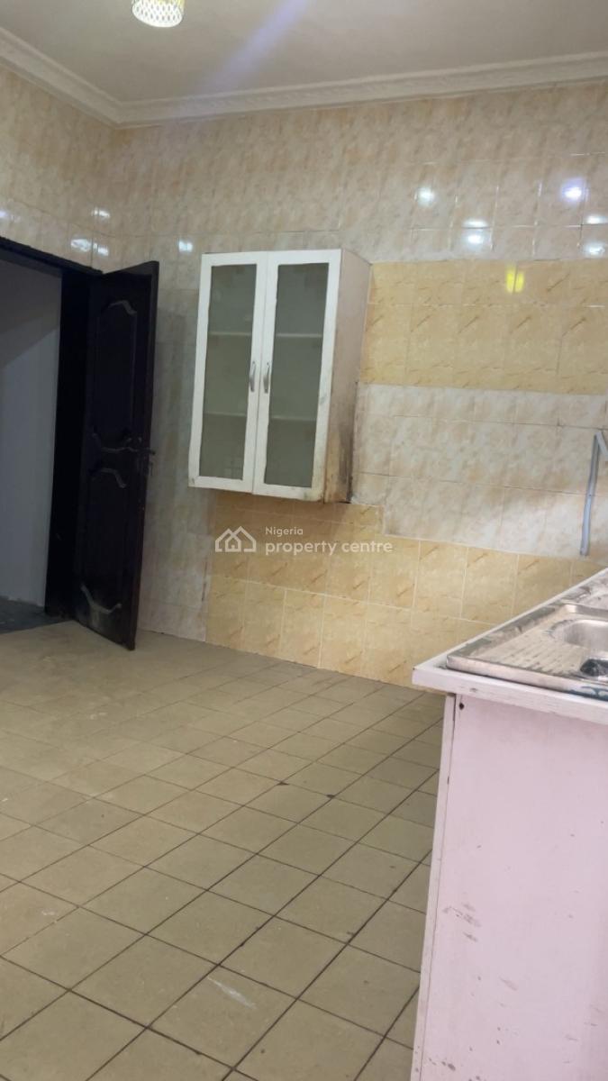 Spacious 1 Bedroom Apartment, Lekki Phase 1, Lekki, Lagos, Mini Flat (room and Parlour) for Rent