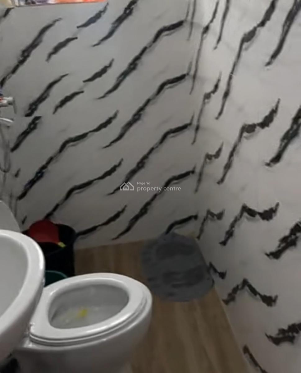 Upstairs Modern Mini Flat at Ajah { Video}, Alagutan Off Mobile Rd Ilaje, Ilaje, Ajah, Lagos, Mini Flat (room and Parlour) for Rent