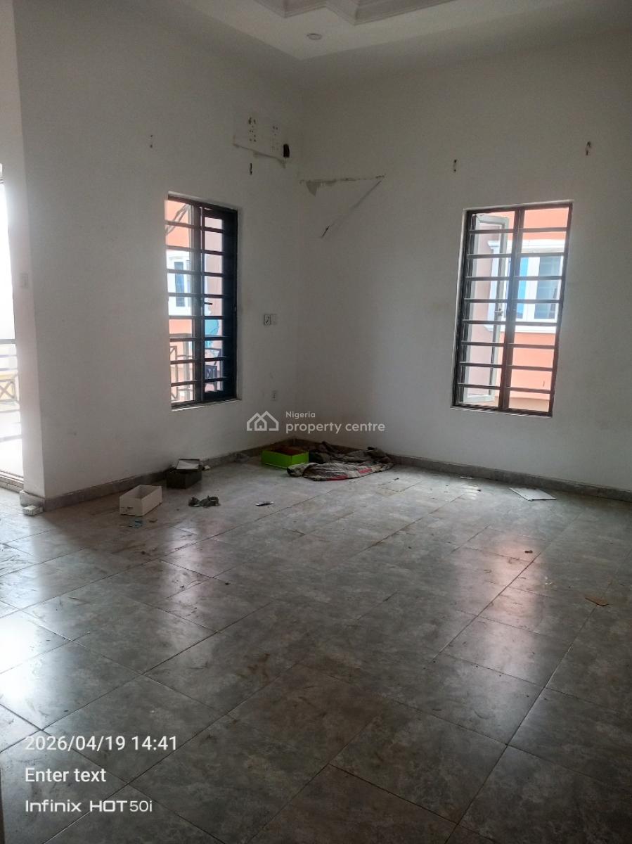 Three Bedroom Apartment Upstairs, Unity Estate, Badore, Ajah, Lagos, Flat / Apartment for Rent