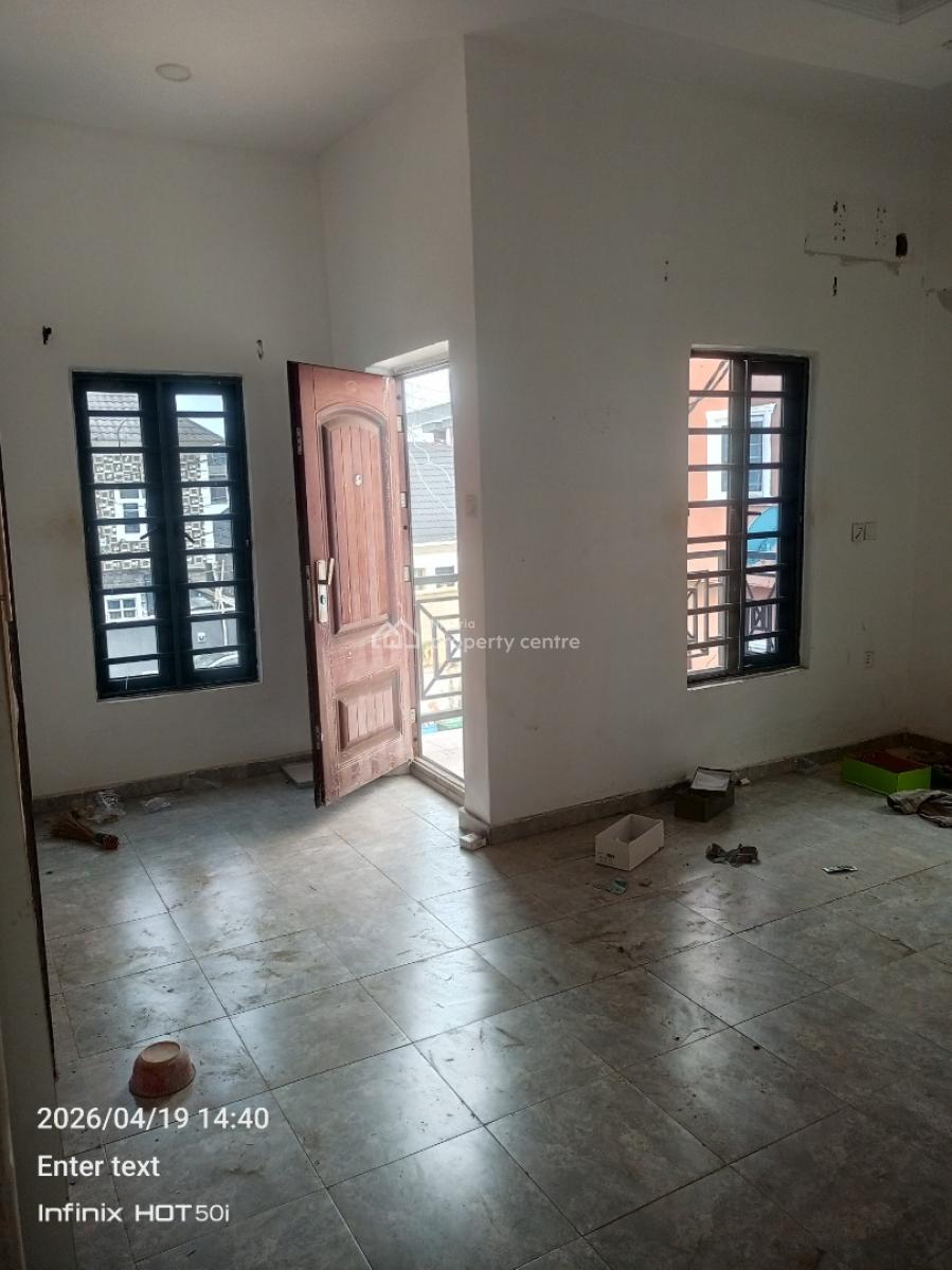 Three Bedroom Apartment Upstairs, Unity Estate, Badore, Ajah, Lagos, Flat / Apartment for Rent