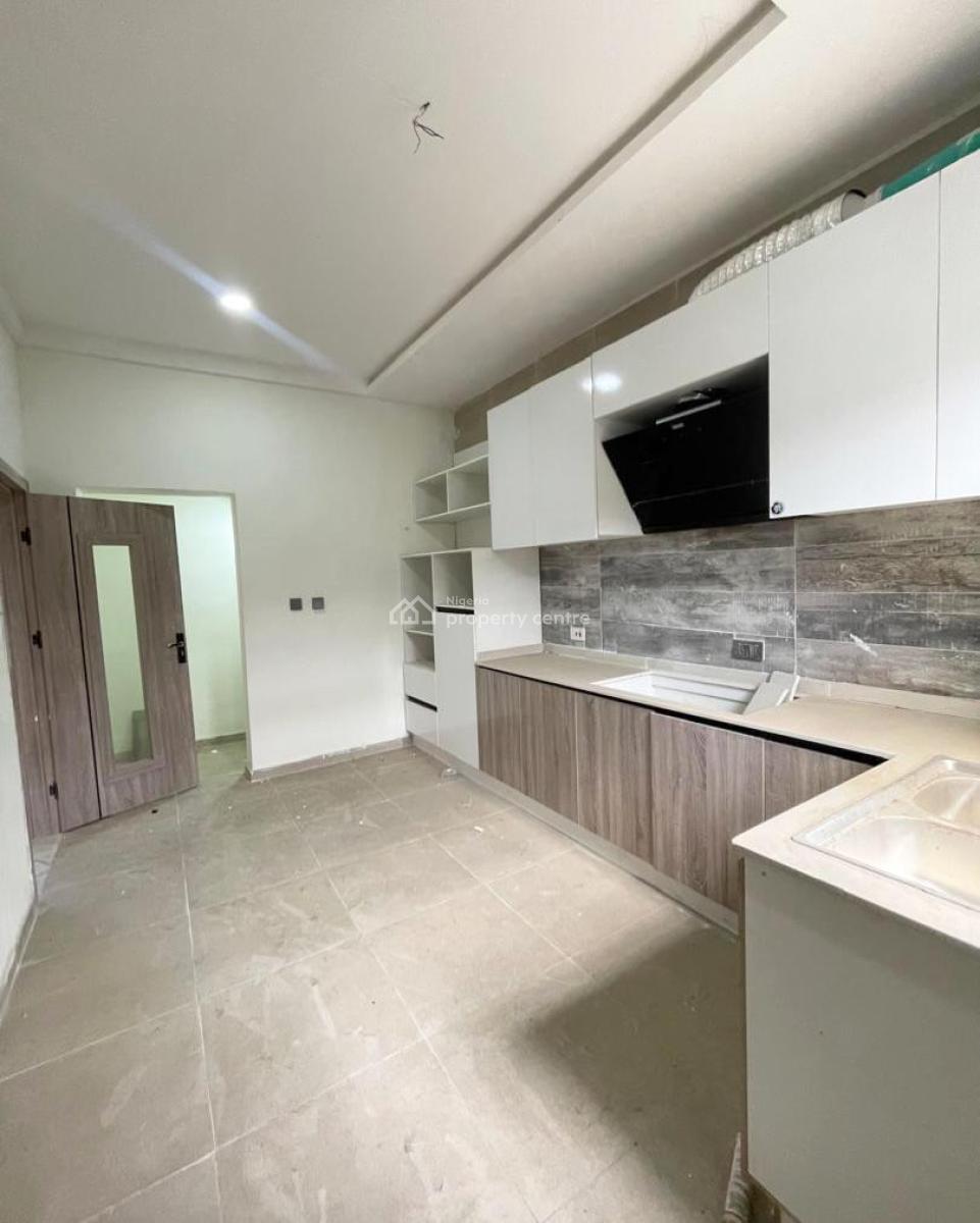 4 Bedroom Terrace Duplex, Mobile Road, Ilaje, Ajah, Lagos, Terraced Duplex for Rent