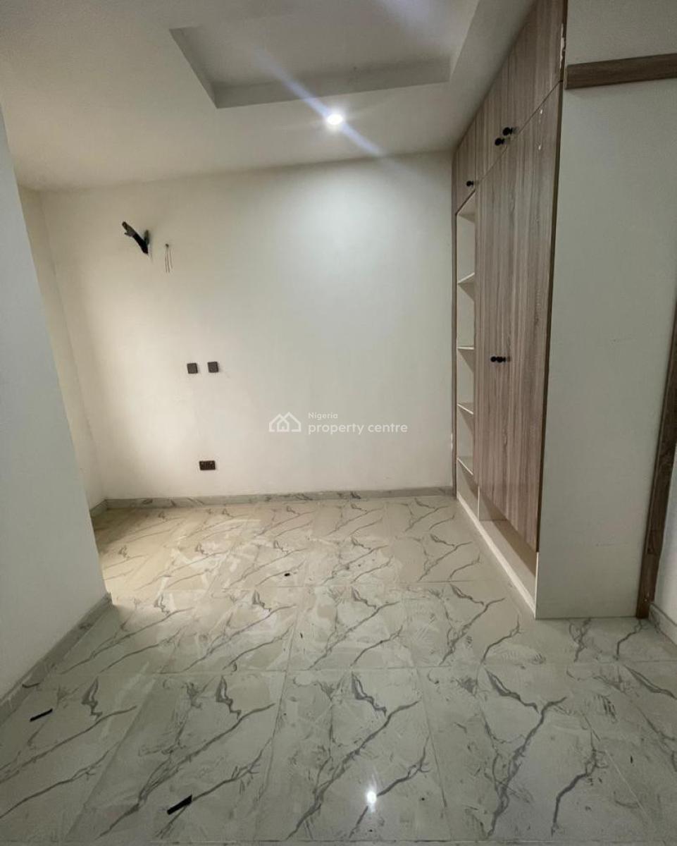 4 Bedroom Terrace Duplex, Mobile Road, Ilaje, Ajah, Lagos, Terraced Duplex for Rent