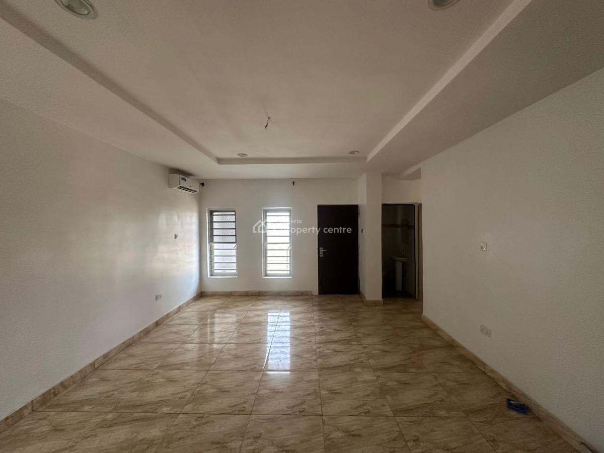 Beautiful 1 Bedroom Apartment, En-suite, Nice Environment, Secured Neighborhood, Katampe (main), Katampe, Abuja, Flat / Apartment for Rent