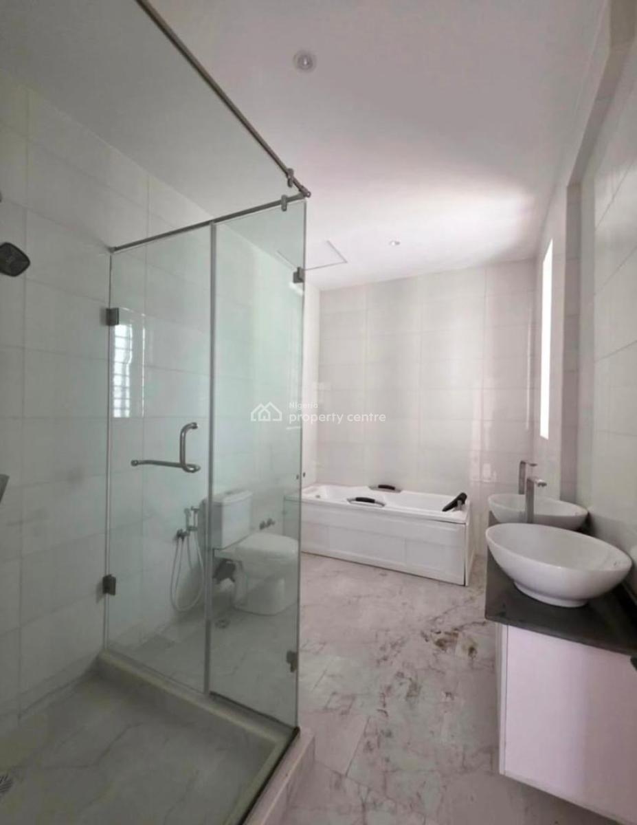 4 Bedrooms, Ologolo, Lekki, Lagos, Semi-detached Duplex for Rent