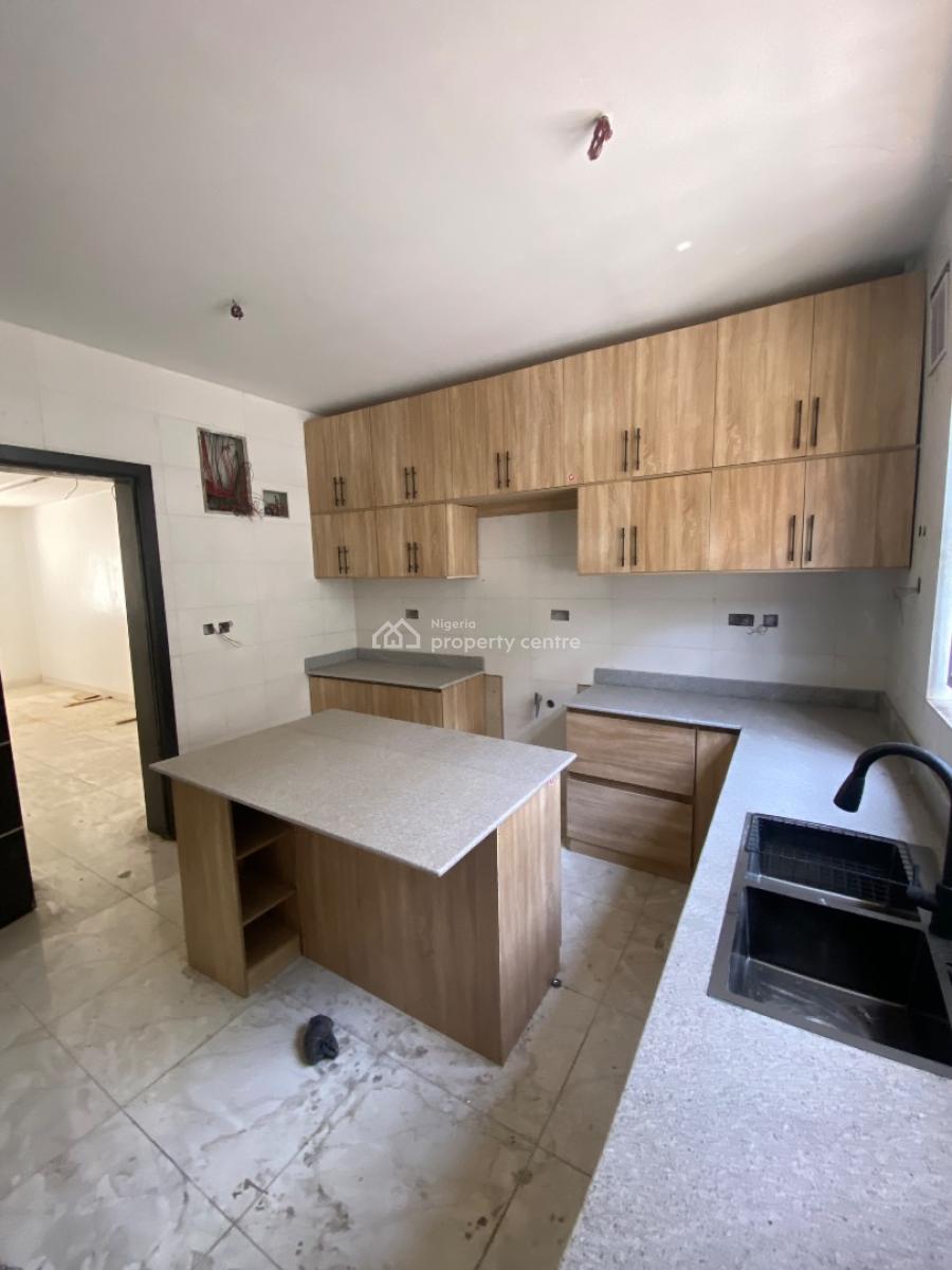 Well Fitted 2 Bed Apartment Ground Floor, Idado, Idado, Lekki, Lagos, Flat / Apartment for Rent