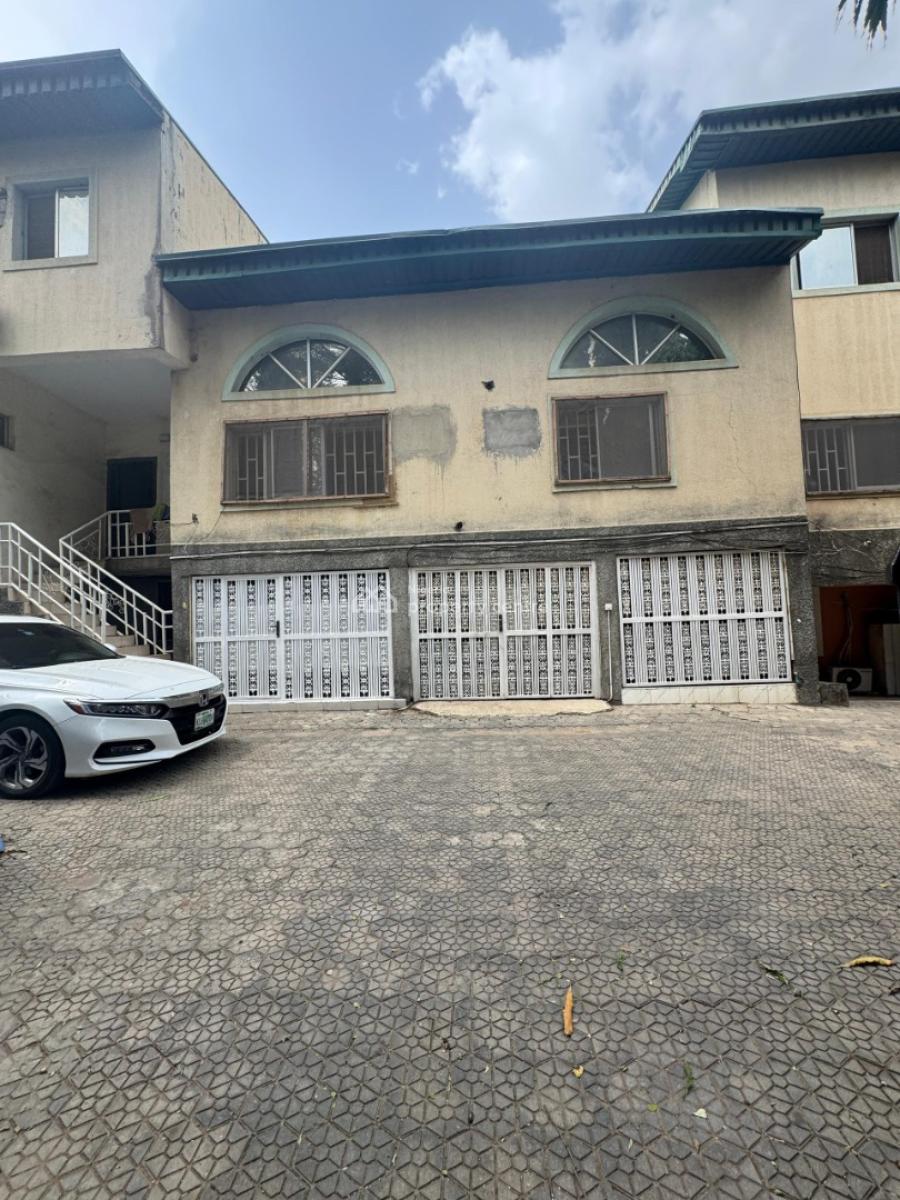 1000sqm Old Detached Duplex, Nice Location at Wuse2, Wuse 2, Abuja, Detached Duplex for Sale