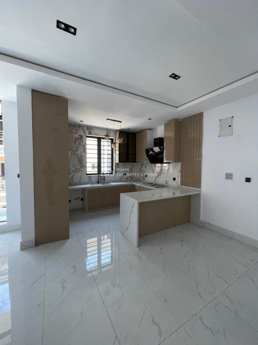 Serviced 2 Bedroom Apartment in a Peaceful Neighborhood, Freedom Way Lekki Phase 1 in a Gated Estate, Lekki, Lagos, Block of Flats for Sale