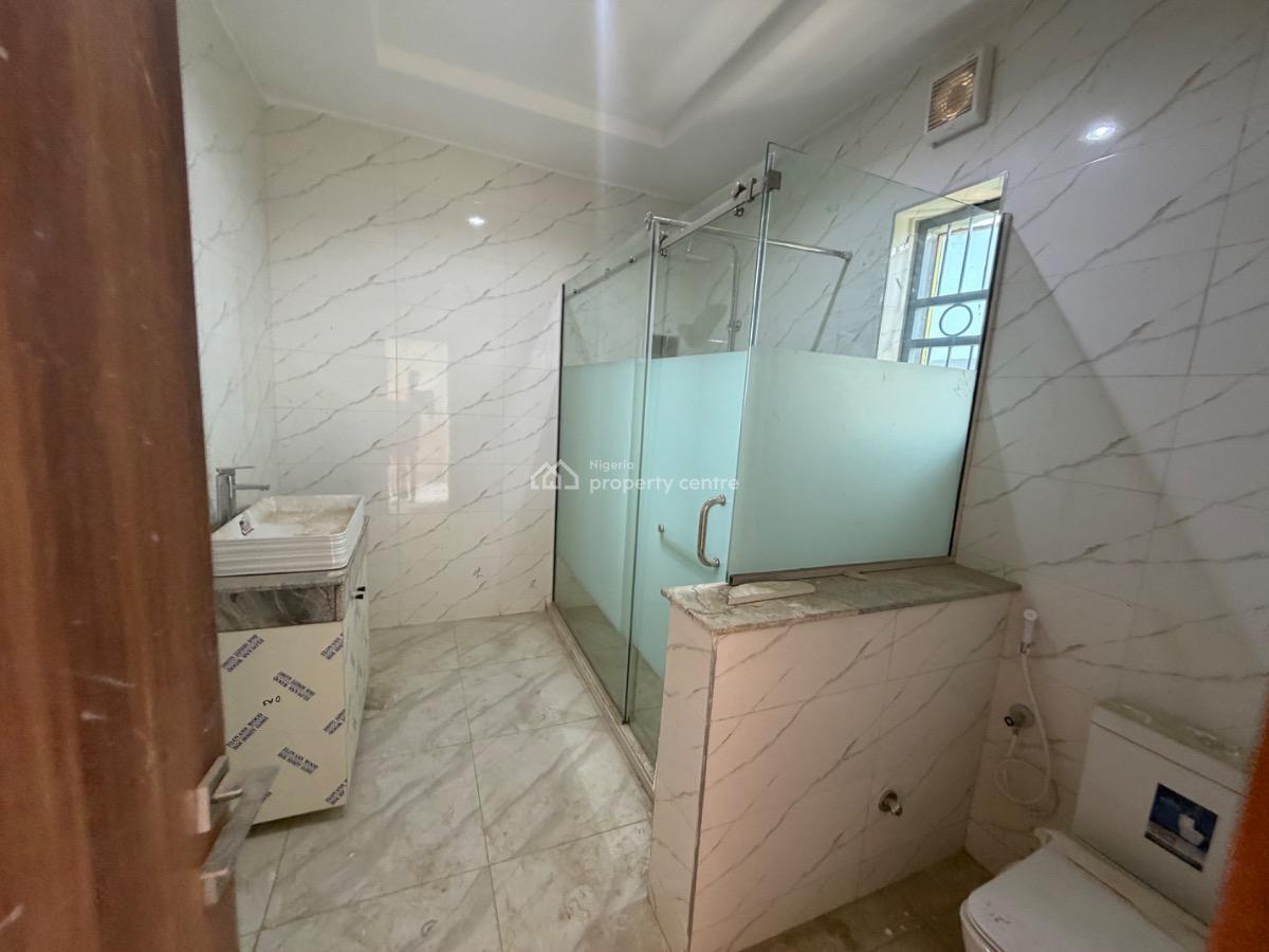 Serviced and Standard 4 Bedroom Terrace Duplex, Guzape District, Abuja, Terraced Duplex for Rent