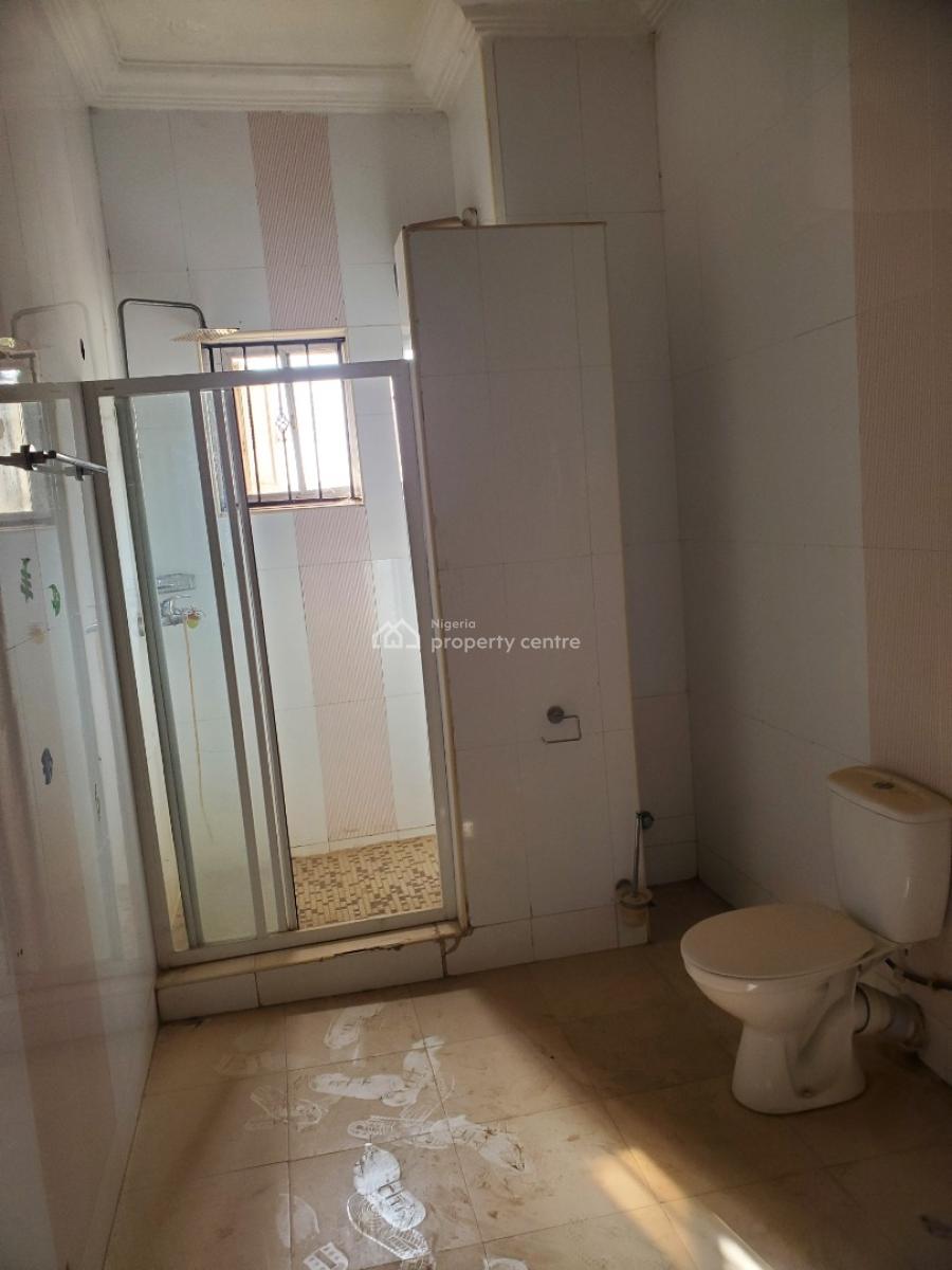 Luxury 4-bedroom Terrace Duplex with Detached Bq, Guzape District, Abuja, Terraced Duplex for Rent