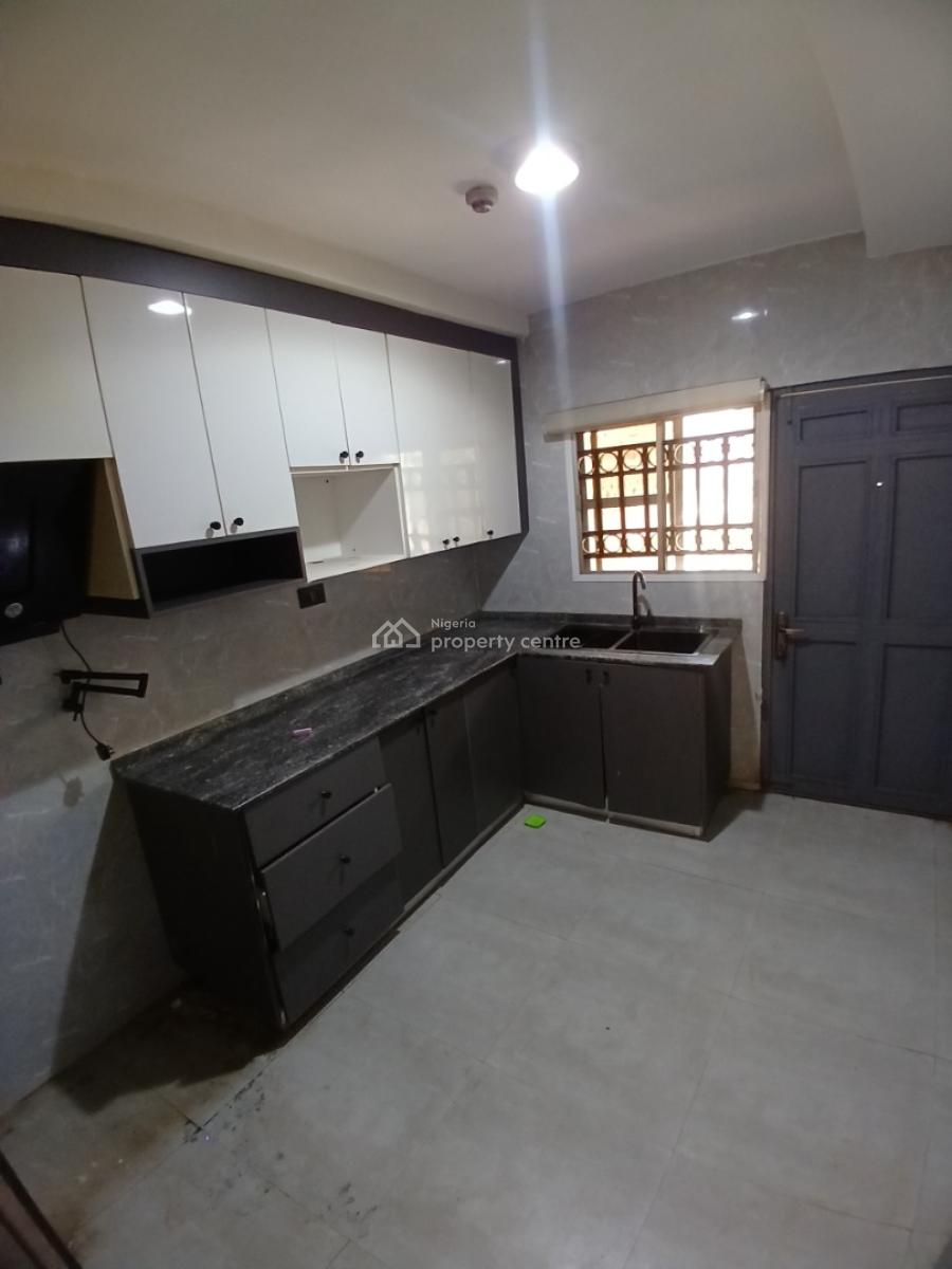 Under Renovation 3 Bedroom Terrace Duplex with 1room Bq, Wuse 2 Abuja Diplomatic Zone, Wuse 2, Abuja, Terraced Duplex for Rent