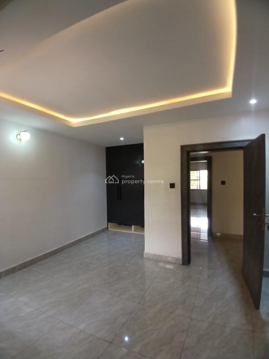 Under Renovation 3 Bedroom Terrace Duplex with 1room Bq, Wuse 2 Abuja Diplomatic Zone, Wuse 2, Abuja, Terraced Duplex for Rent