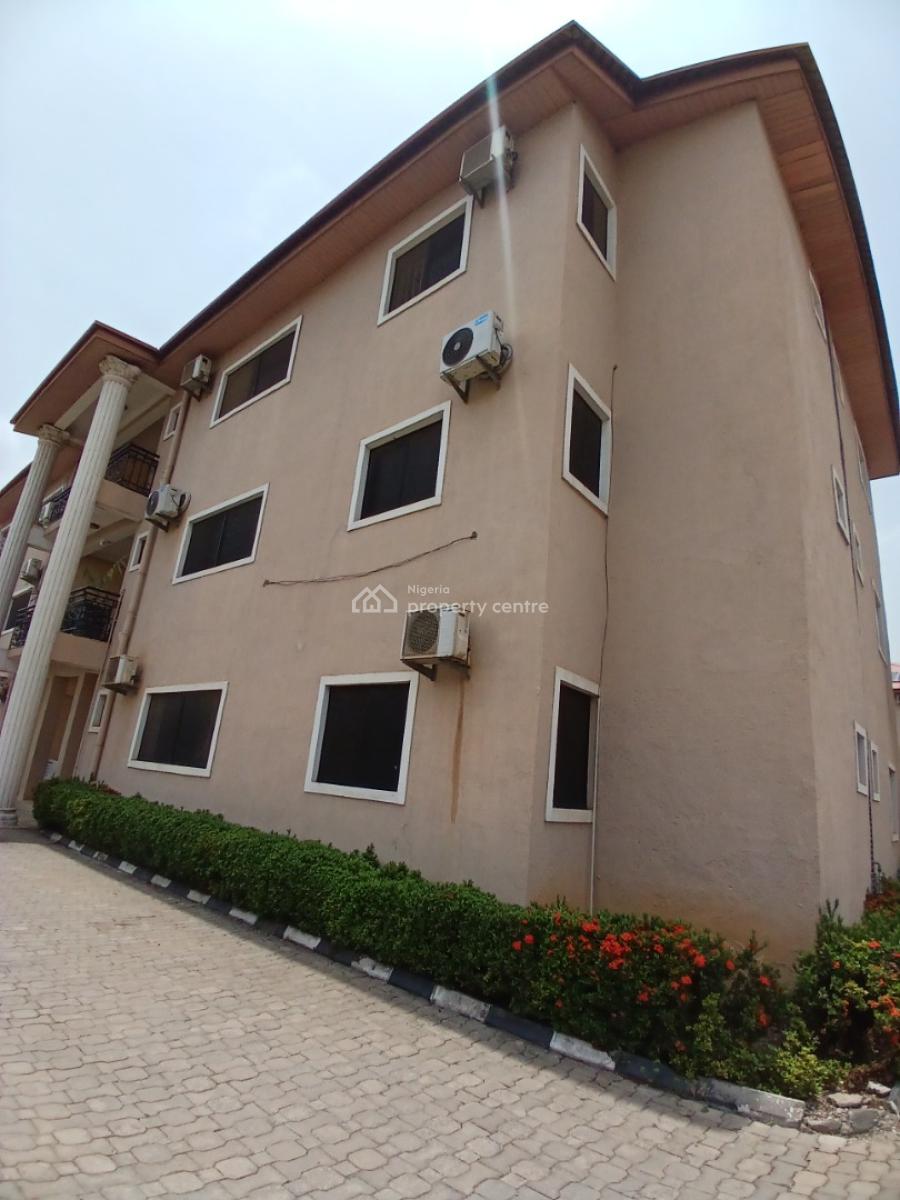 Office Space, 3 Bedroom Block of Flat with 1room Bq, Wuse 2 Abuja Diplomatic Zone, Wuse 2, Abuja, House for Rent