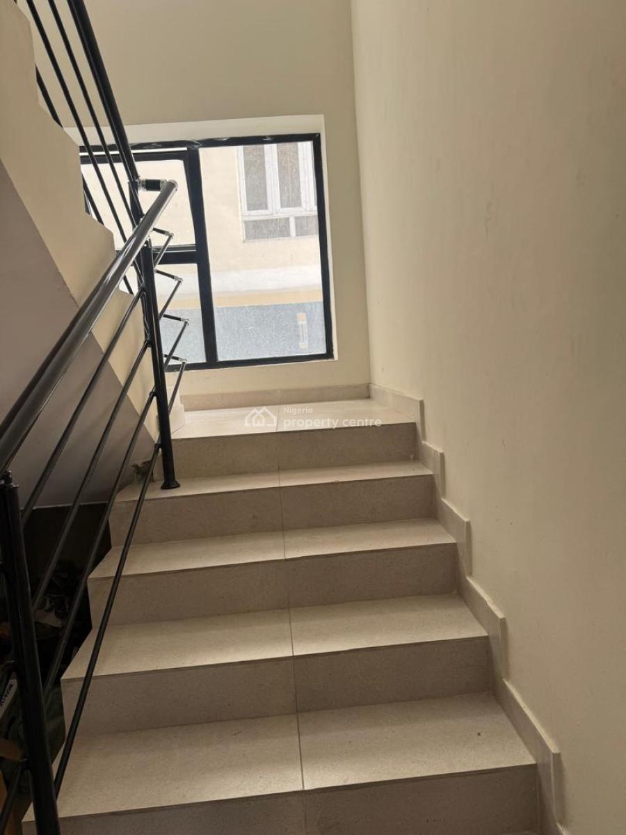 Exquisite 3 Bedroom Penthouse with Bq, Freedom Road Ikate, Lekki, Lagos, Flat / Apartment for Sale