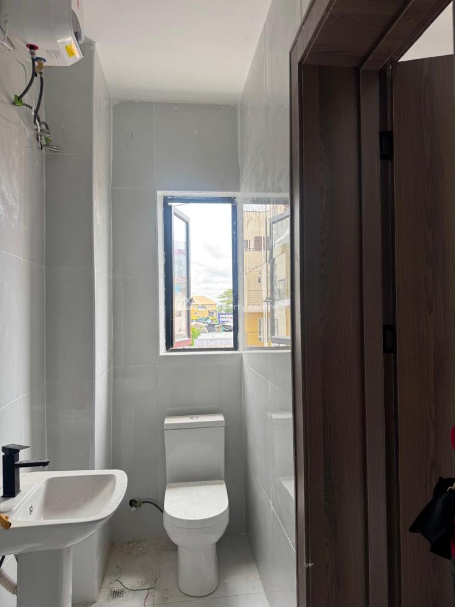 Exquisite 3 Bedroom Penthouse with Bq, Freedom Road Ikate, Lekki, Lagos, Flat / Apartment for Sale