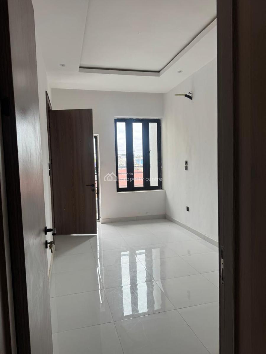 Exquisite 3 Bedroom Penthouse with Bq, Freedom Road Ikate, Lekki, Lagos, Flat / Apartment for Sale