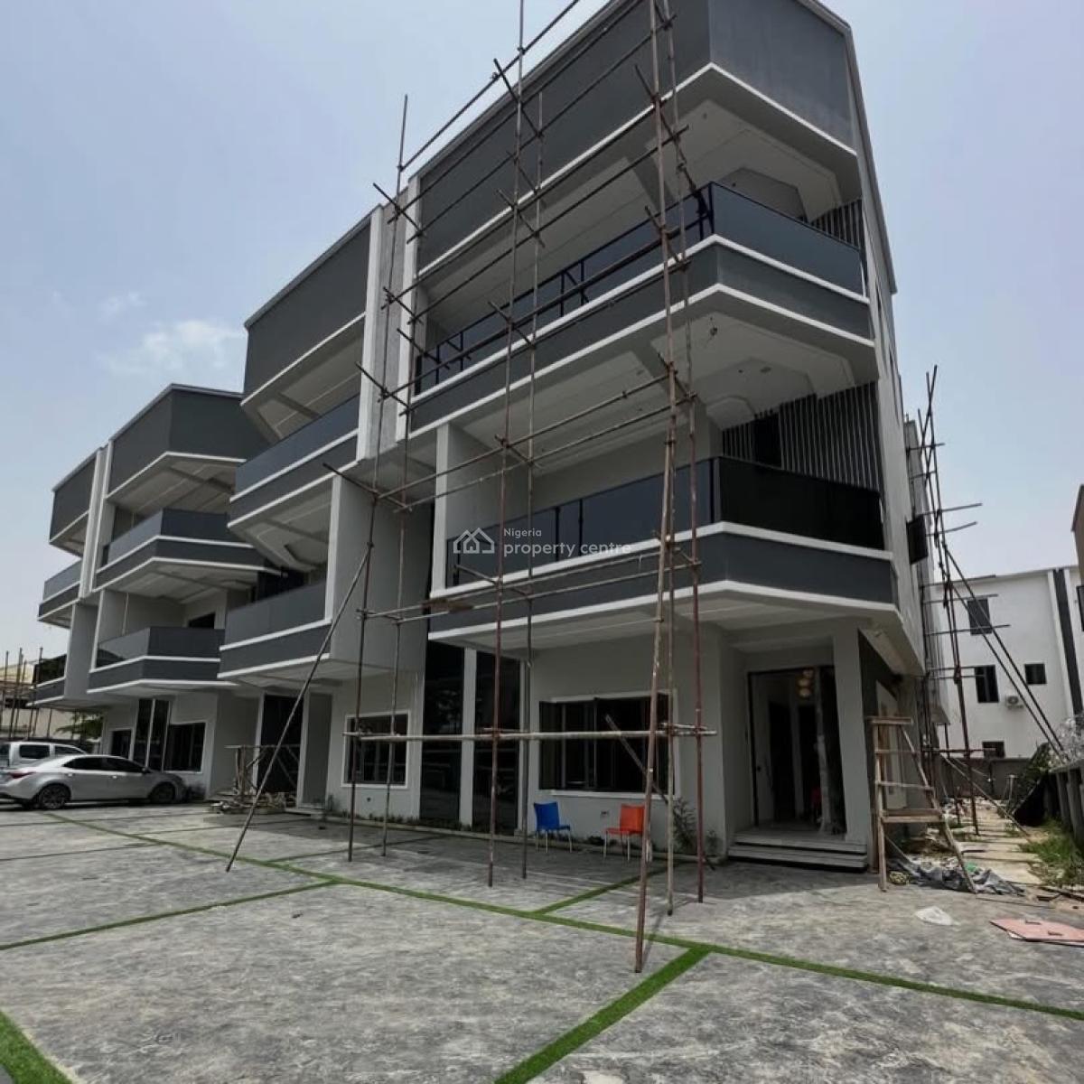 4 Bedrooms Smart Home , Bq, Elevator, Serene and Well Secured Neighborhood, Utako, Abuja, Terraced Duplex for Sale