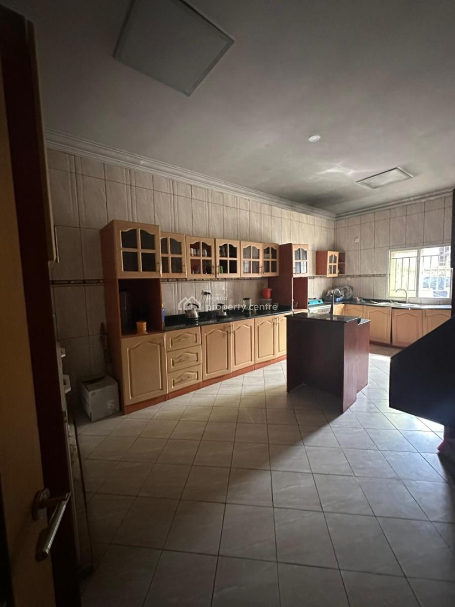 Modern 3 Bedrooms Duplex with 2nos. Two Bedrooms Flat, Off Sharp Corner, Oluyole, Ibada, Ibadan, Oyo, House for Sale