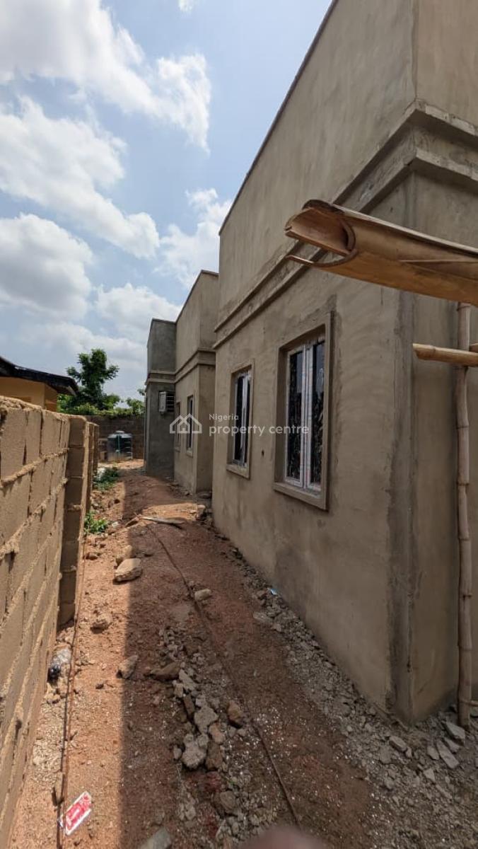 Ongoing Project Consisting of a Spacious 3-bedroom Bungalow with a Ble, Oke’badan Estate, Akala Way, Akobo, Ibadan.*, Ibadan, Oyo, House for Sale