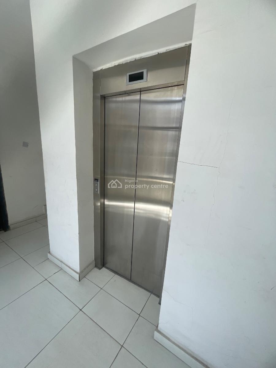 Spacious Luxurious 3 Bed Apt Comes with Elevator Pool and Accessible, Orchid, Lekki, Lagos, House for Rent