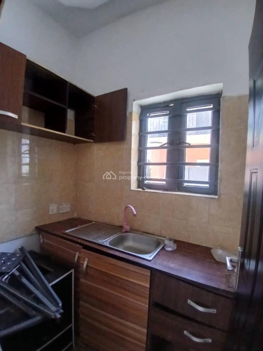 Luxurious Selfcon Comes with Inverter and Very Spacious, Ado, Ado, Ajah, Lagos, House for Rent