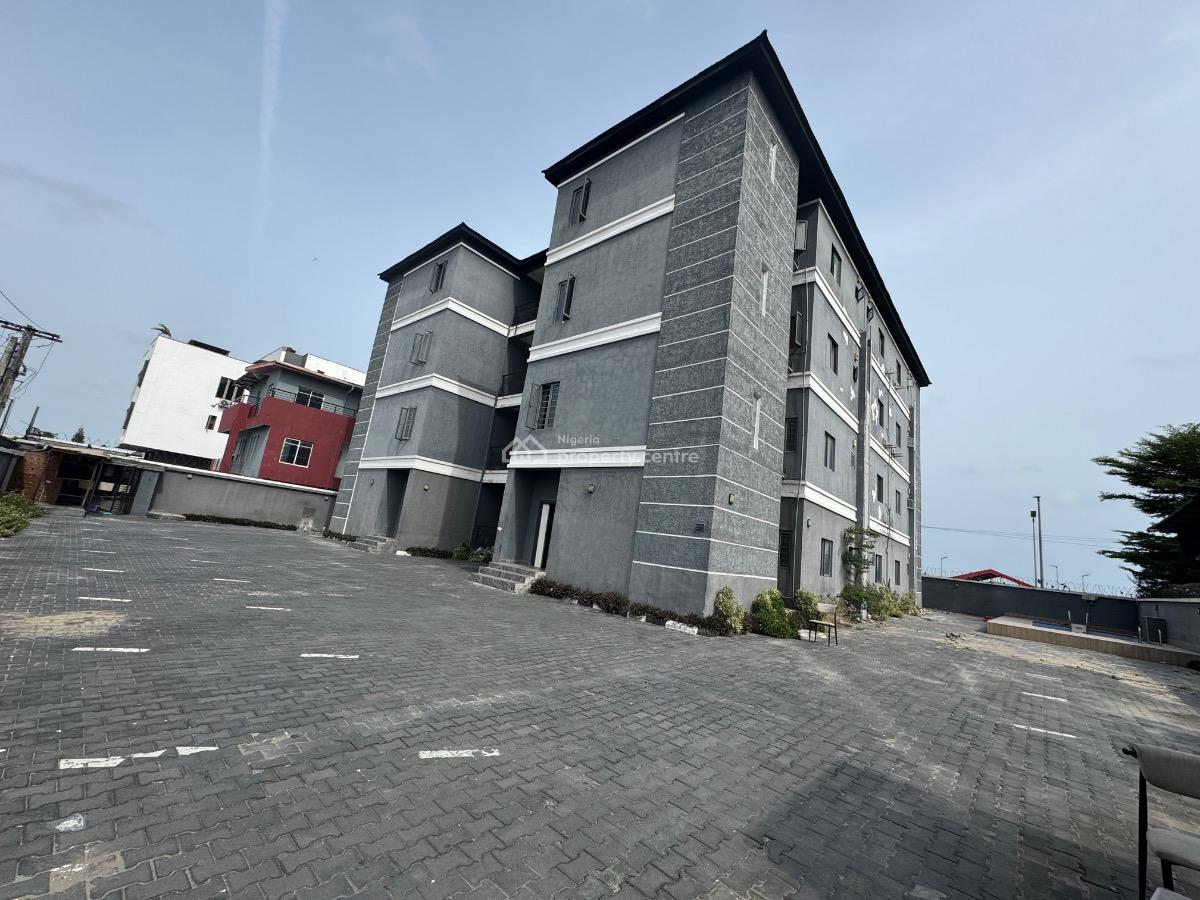 6 Units of 3 Bedroom Apartments with a Bq Each., Lekki Phase 1, Lekki, Lagos, Flat / Apartment for Rent