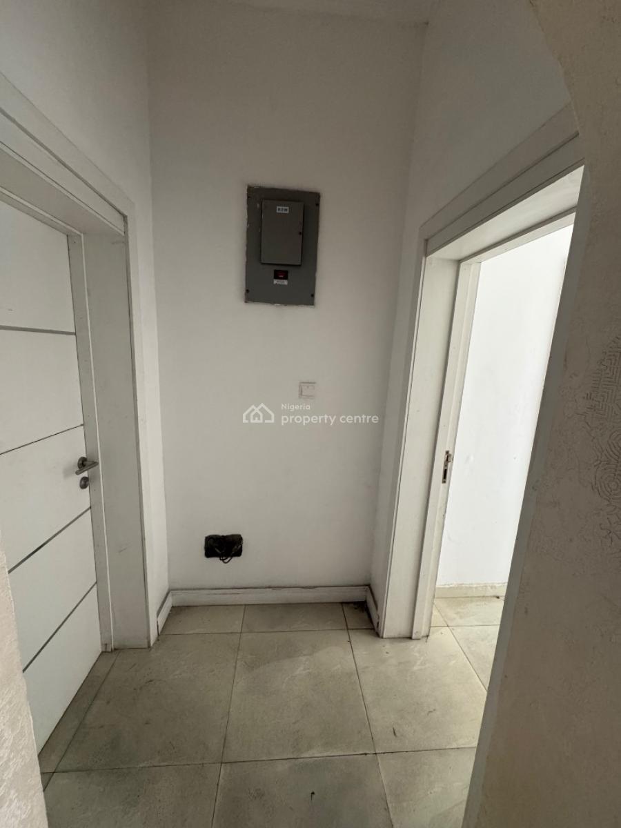 6 Units of 3 Bedroom Apartments with a Bq Each., Lekki Phase 1, Lekki, Lagos, Flat / Apartment for Rent