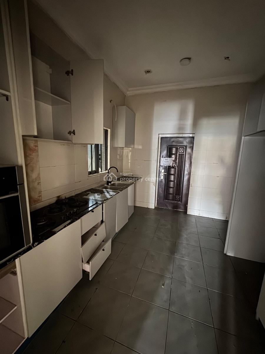 6 Units of 3 Bedroom Apartments with a Bq Each., Lekki Phase 1, Lekki, Lagos, Flat / Apartment for Rent