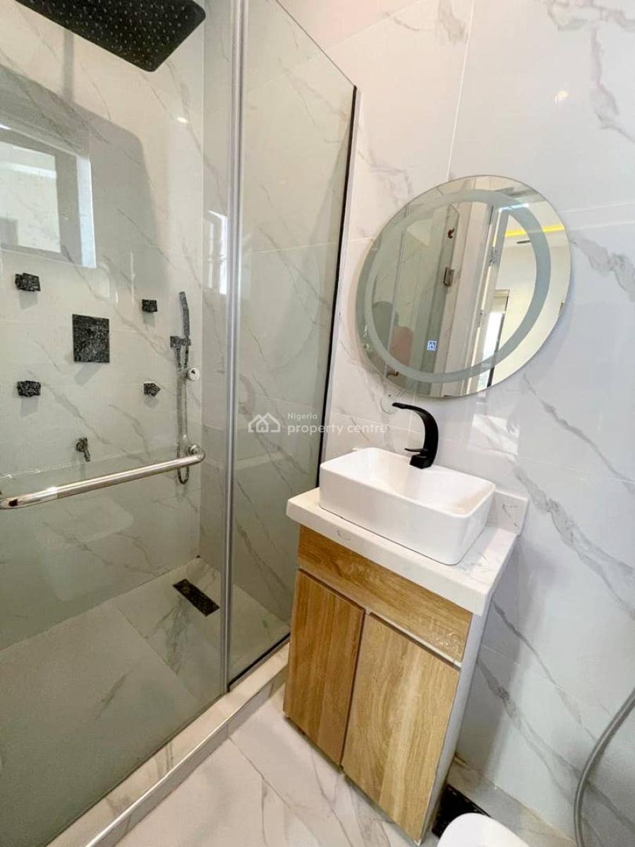 Luxury 2 Bedroom Apartment with Luxury Finishes, Lekki Phase 1, Lekki, Lagos, Flat / Apartment Short Let