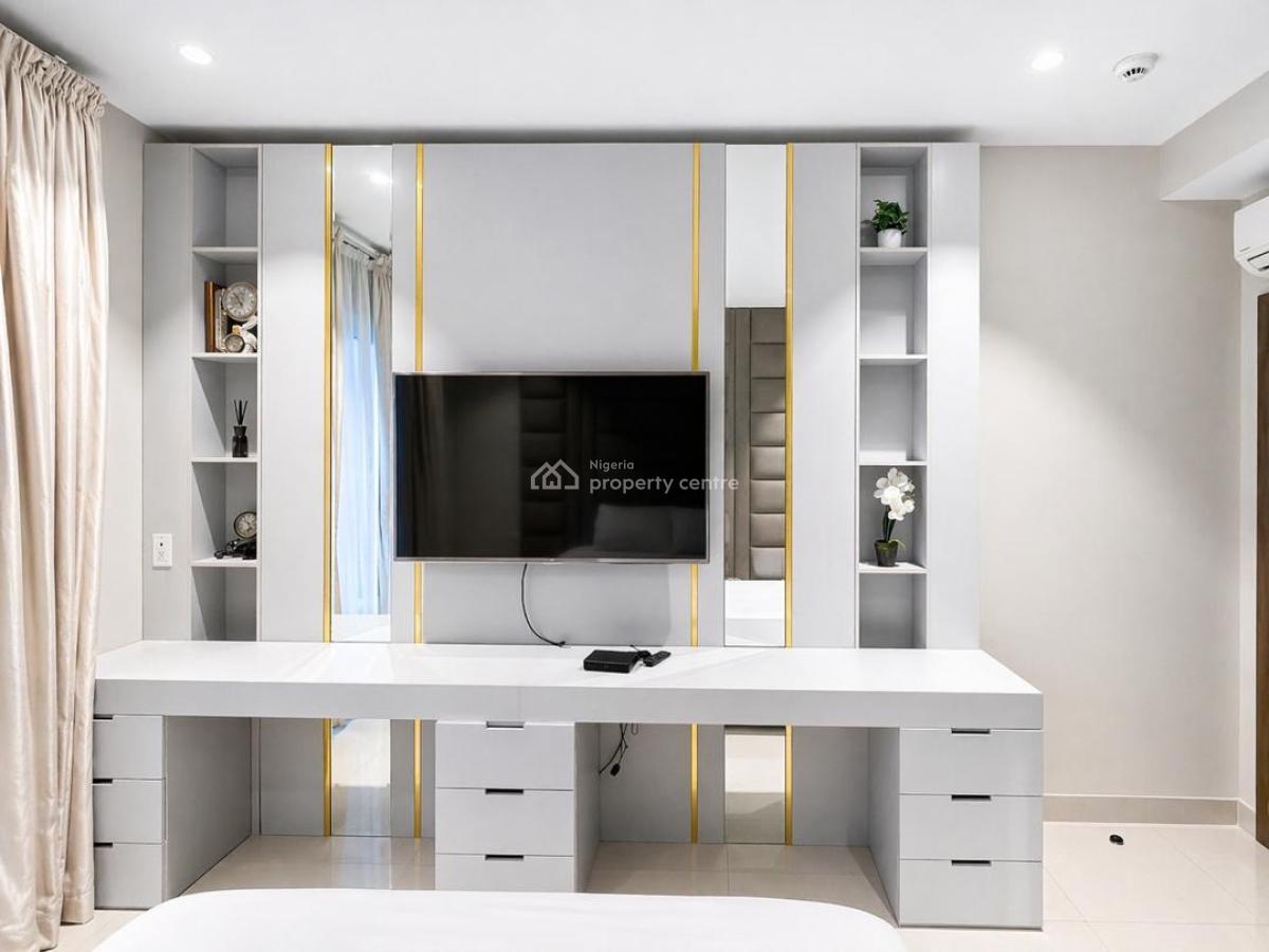 Luxury Two Bedroom Apartment with Luxury Finishes, Lekki Phase 1, Lekki, Lagos, Flat / Apartment Short Let