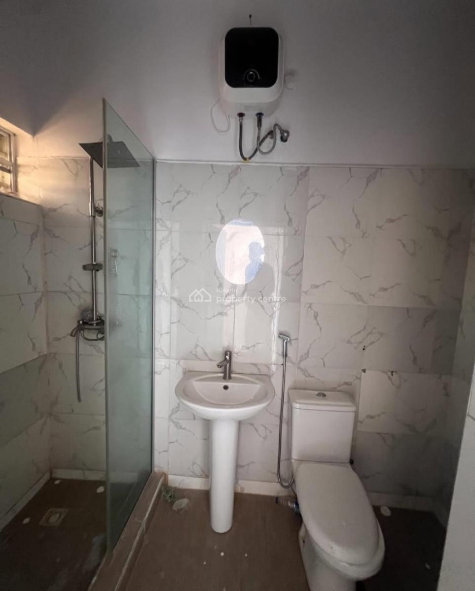 3 Bedroom Terrace Duplex, Chevron, Lekki, Lagos, Terraced Duplex for Sale