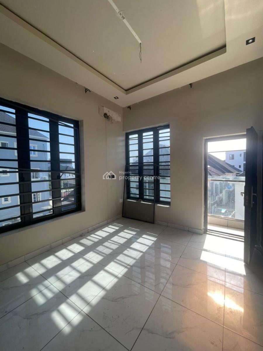 Service 2 Bedroom Apartment, Ologolo, Lekki, Lagos, Flat / Apartment for Rent