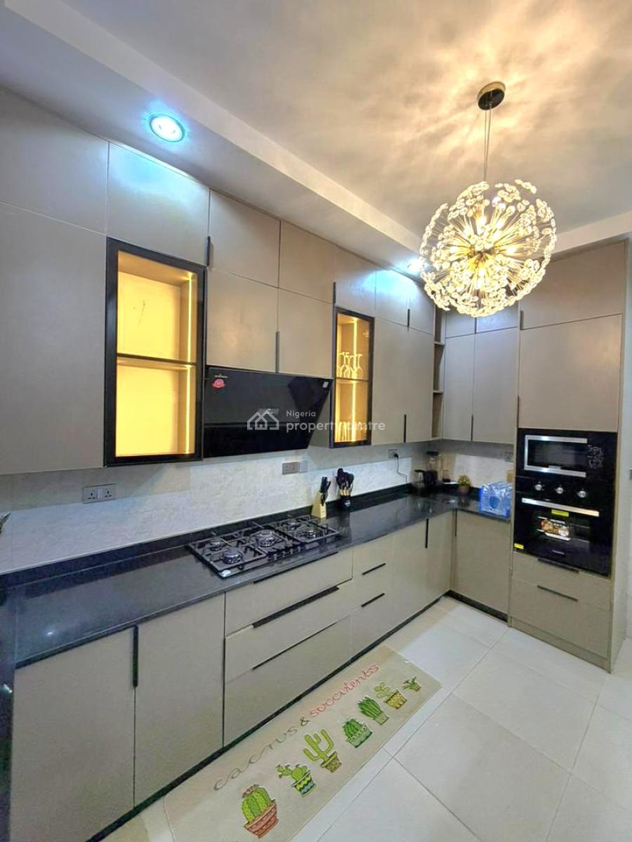 Neatly Furnished 3-bedroom Apartment, Maitama District, Abuja, Flat / Apartment for Rent