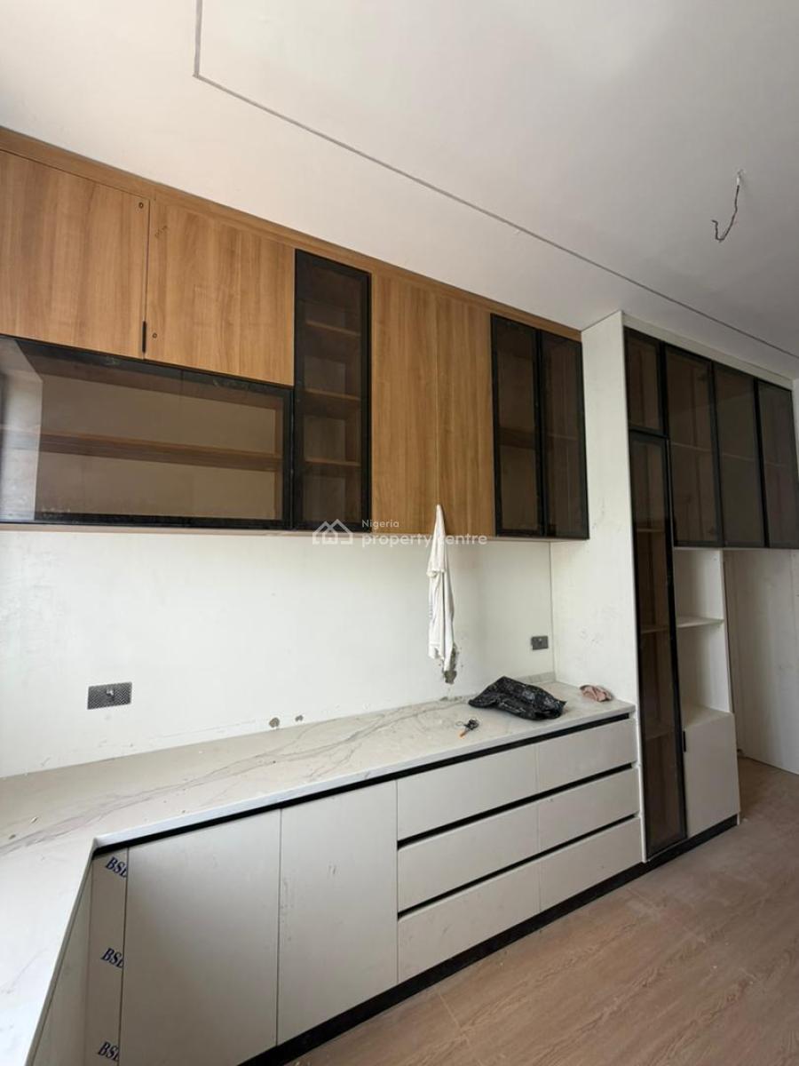 Luxury 4-bedroom Semi-detached Duplex with Bq, Guzape District, Abuja, Semi-detached Duplex for Sale