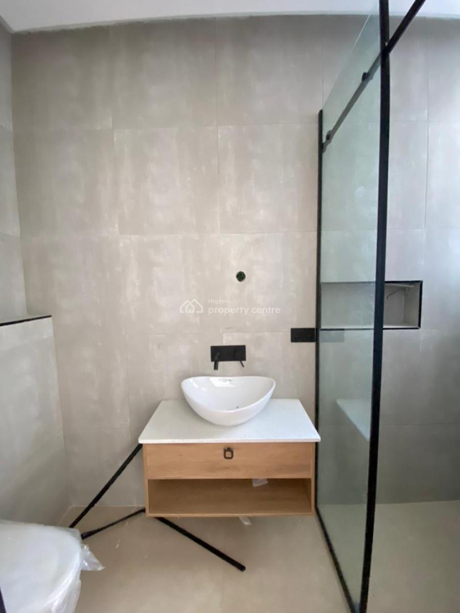 2 Bedroom Apartment (pool/gym/elevator), Ikate, Lekki, Lagos, Flat / Apartment for Sale