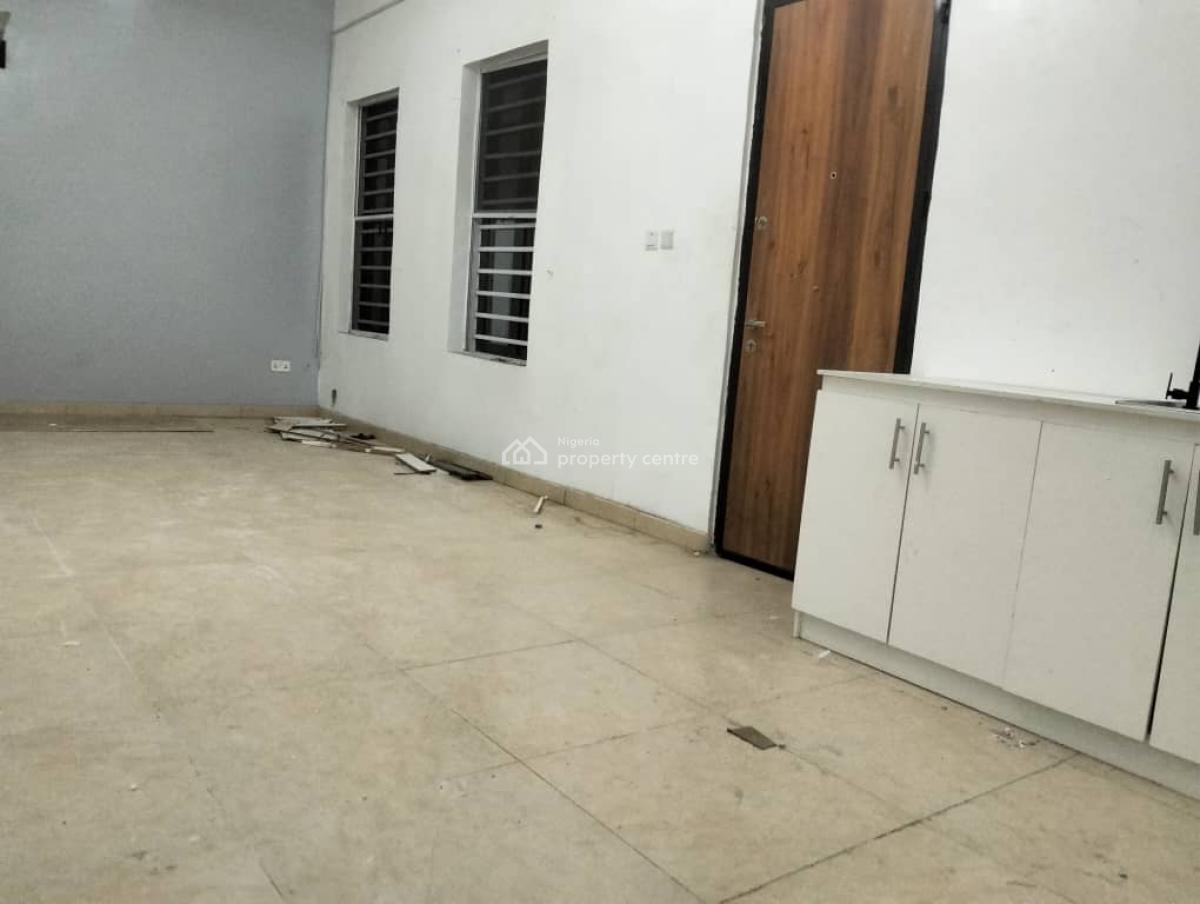 Very Spacious and Serviced Studio Apartment, Orchid Road, Lekki, Lagos, Self Contain (single Rooms) for Rent