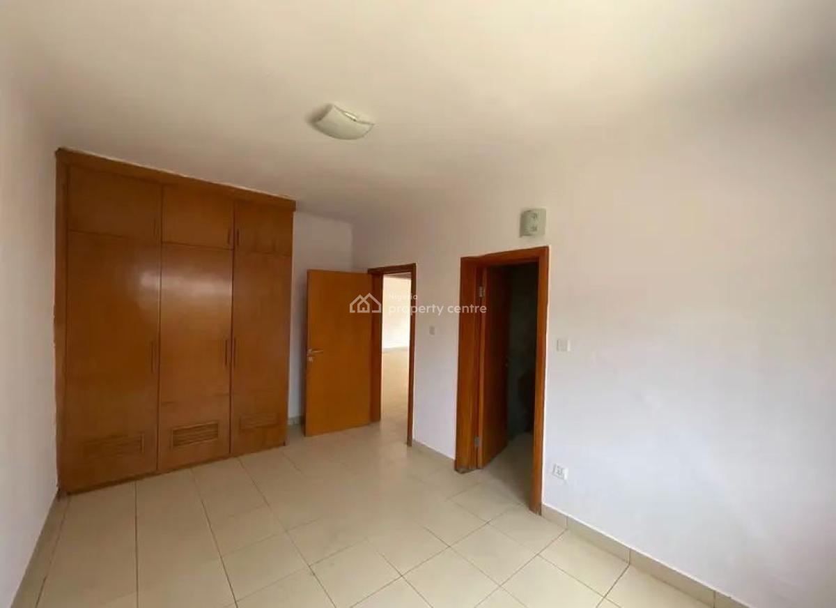 4 Bedroom Maisonette, Lekki Phase 1, Lekki, Lagos, Flat / Apartment for Rent