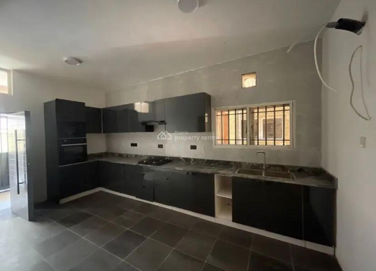 4 Bedroom Maisonette, Lekki Phase 1, Lekki, Lagos, Flat / Apartment for Rent